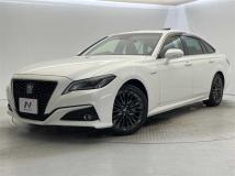 2020 Toyota Crown Hybrid