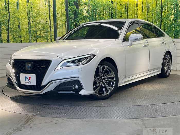 2021 Toyota Crown Hybrid