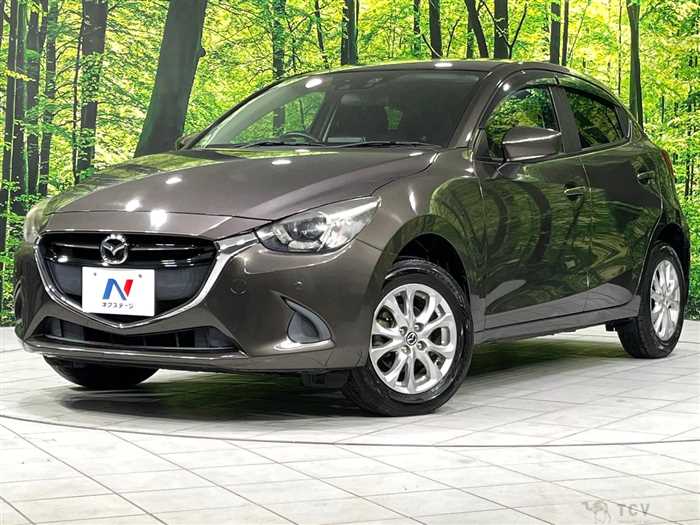 2016 Mazda Demio