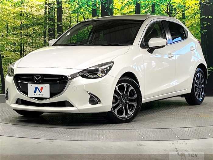 2017 Mazda Demio