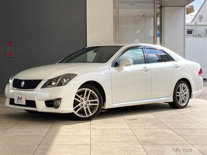 2012 Toyota Crown