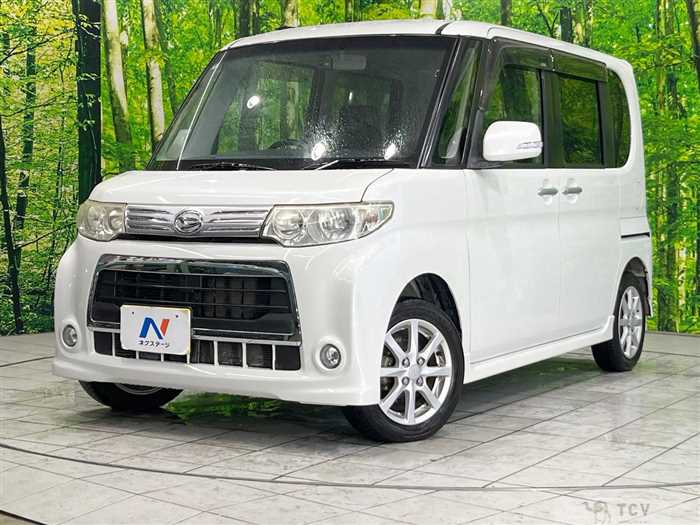 2012 Daihatsu Tanto