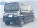 2017 Daihatsu Tanto