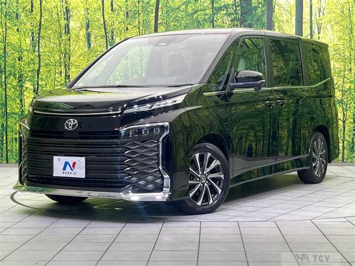 2023 Toyota Voxy