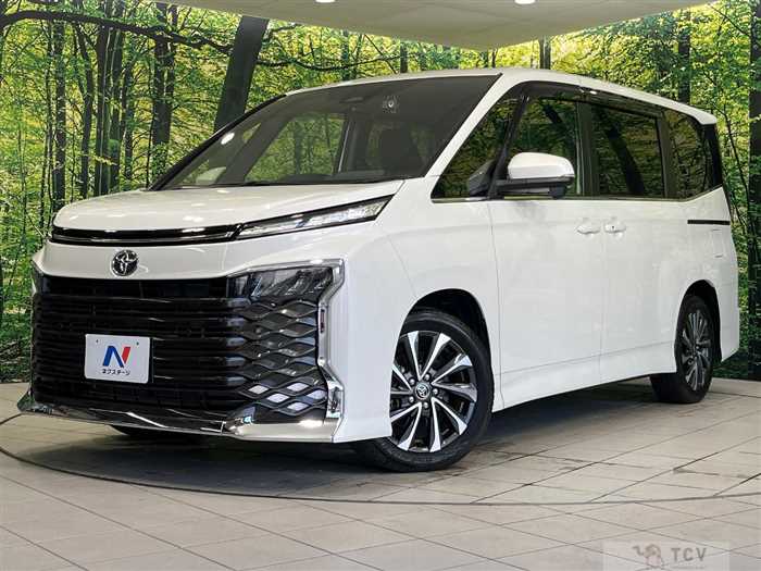 2023 Toyota Voxy