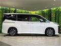 2025 Toyota Voxy