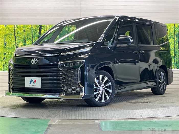2025 Toyota Voxy