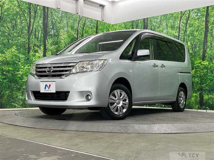 2013 Nissan Serena