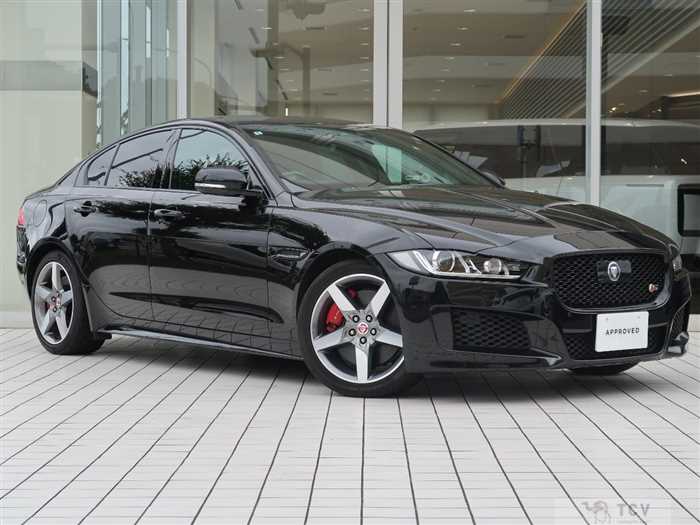 2016 Jaguar XE