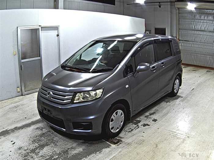 2011 Honda Freed Spike