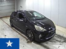 2013 Toyota AQUA