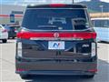 2013 Nissan Elgrand