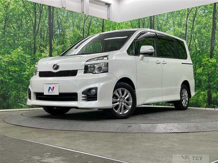 2010 Toyota Voxy
