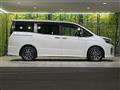 2016 Toyota Voxy