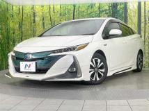 2018 Toyota Prius PHV