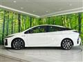 2019 Toyota Prius PHV