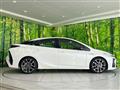 2019 Toyota Prius PHV