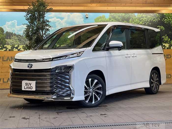 2022 Toyota Voxy