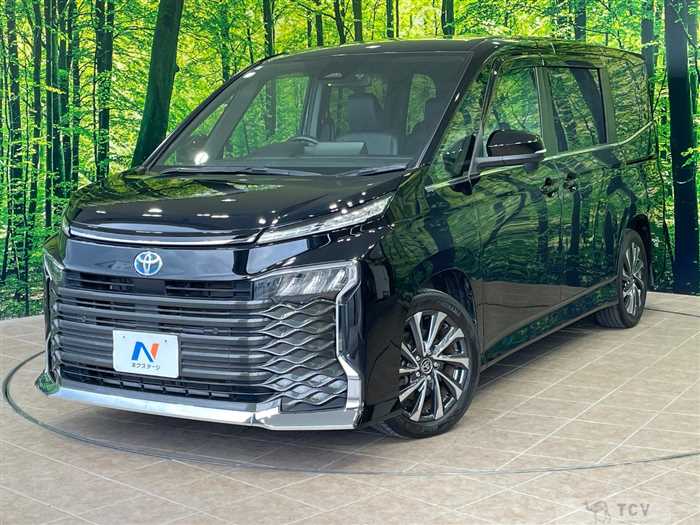 2022 Toyota Voxy