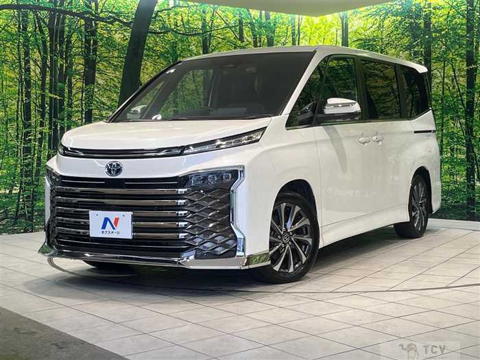 2023 Toyota Voxy