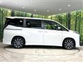 2025 Toyota Voxy