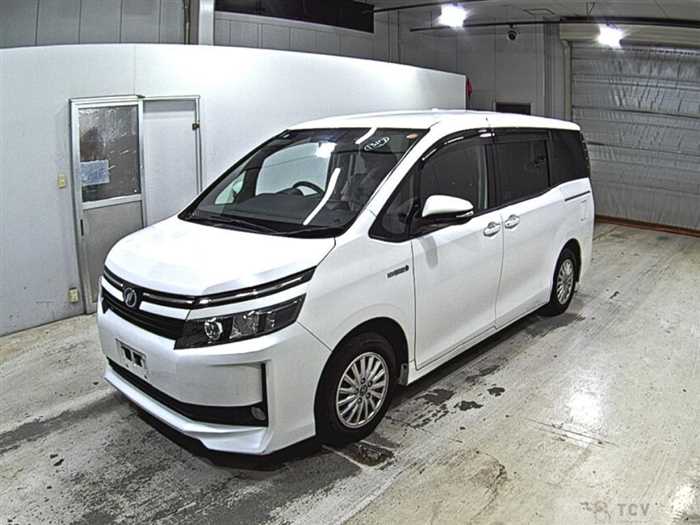 2014 Toyota Voxy