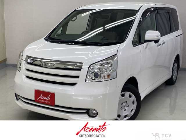 2009 Toyota Noah