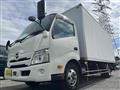 2022 Hino Dutro