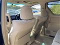 2013 Toyota Alphard G