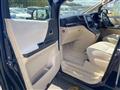 2013 Toyota Alphard G