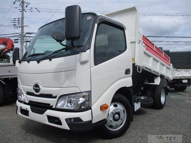 2026 Hino Dutro