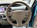2011 Daihatsu Tanto