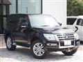 2018 Mitsubishi Pajero