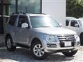 2017 Mitsubishi Pajero
