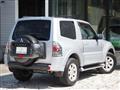 2017 Mitsubishi Pajero