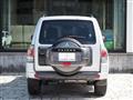 2017 Mitsubishi Pajero