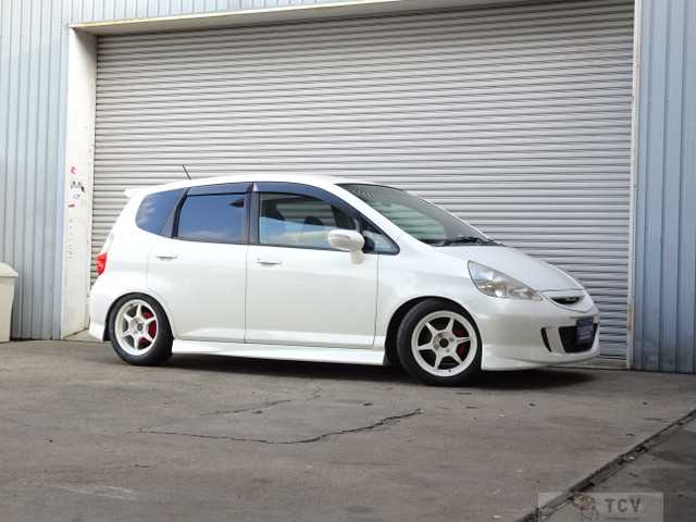 2004 Honda Fit