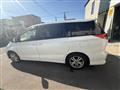 2006 Toyota Estima