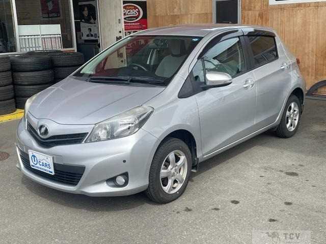 2011 Toyota Vitz