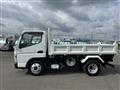 2016 Mitsubishi Canter