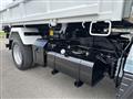 2016 Mitsubishi Canter