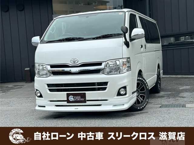 2012 Toyota Regiusace Van