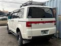 2007 Mitsubishi Delica D5
