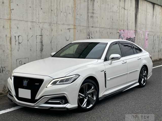 2018 Toyota Crown