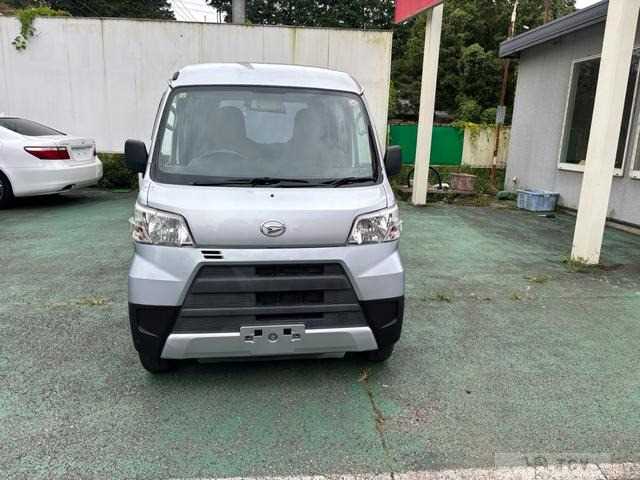 2019 Daihatsu Hijet Cargo
