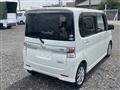 2011 Daihatsu Tanto