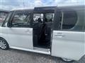 2011 Daihatsu Tanto
