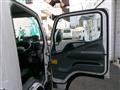 2014 Mitsubishi Canter