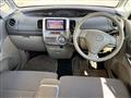 2010 Daihatsu Tanto