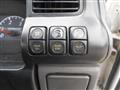2003 Nissan Atlas